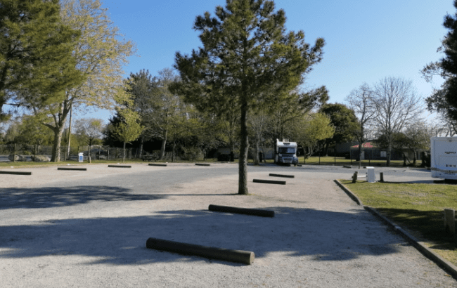 Aire Camping Car Park 18 Rue Bel Air 17200 Royan