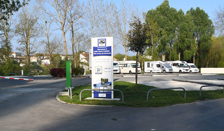 Aire De Covoiturage Saint Jean D Angely